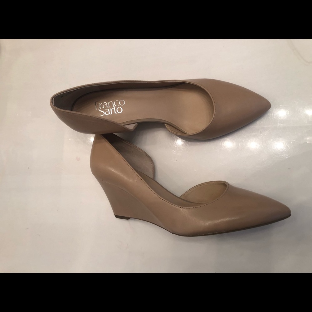 Tan Flats